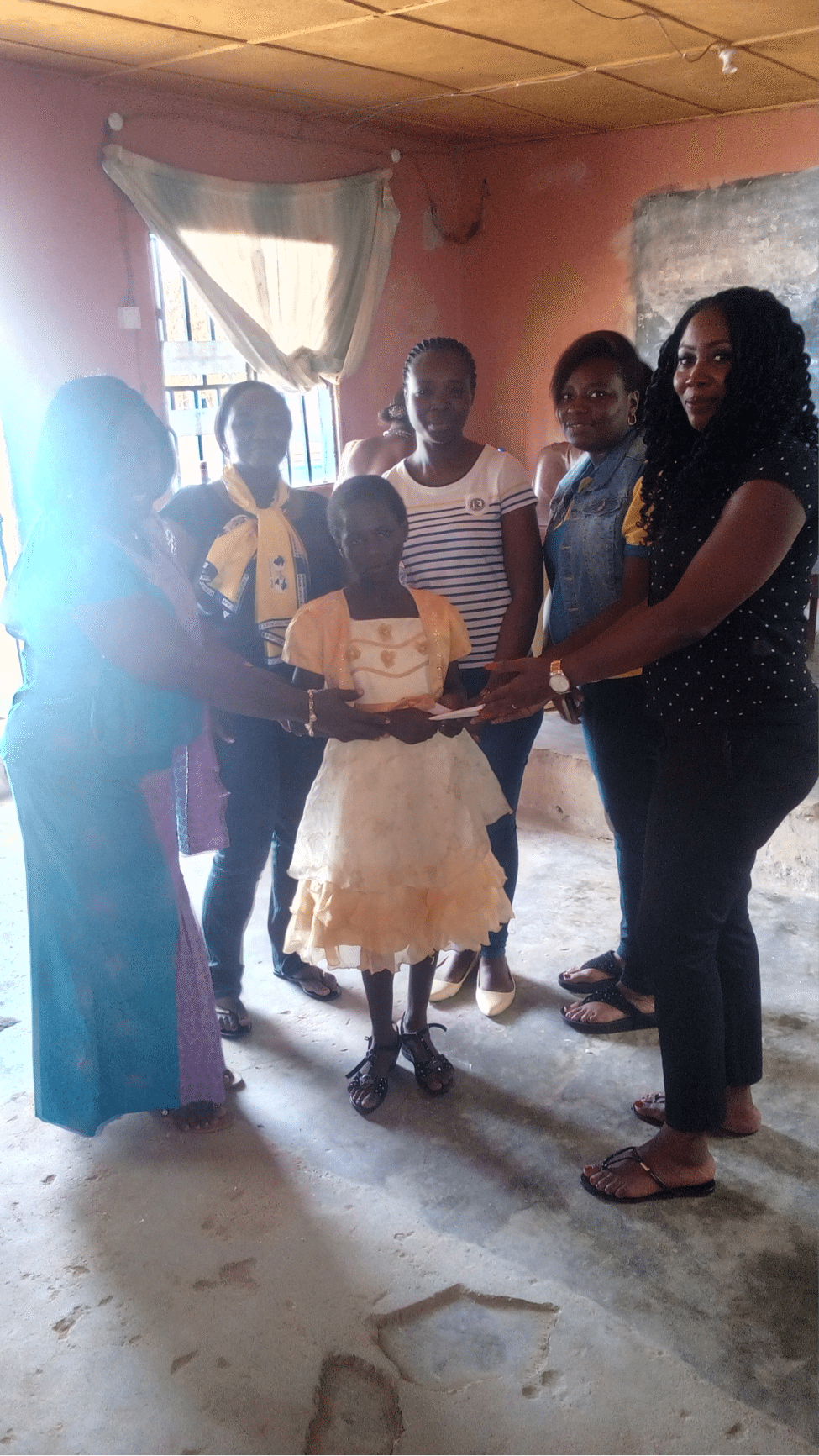 ifbpw-giving-back-young-business-and-professional-women-abuja-celebrates-childrens-day-with-the-less-priviledged