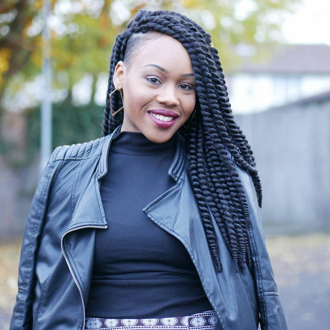 Blogger Queen TESHNA Serves Awe-Inspiring Hairstyles Inspiration At All ...