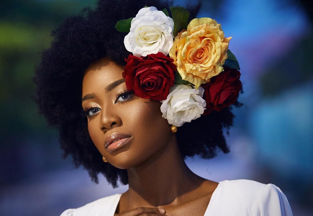 beautiful black girl flowers in hair