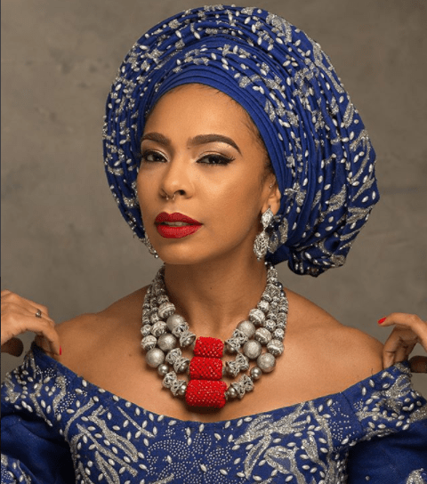 former-big-brother-naija-housemate-tboss-is-all-shades-of-beautiful-in-aso-oke