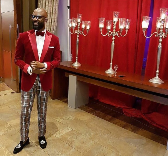 designer-spotlight-bespoke-designer-ohimai-atafos-personal-style-is-a-perfect-reflection-of-his-brand