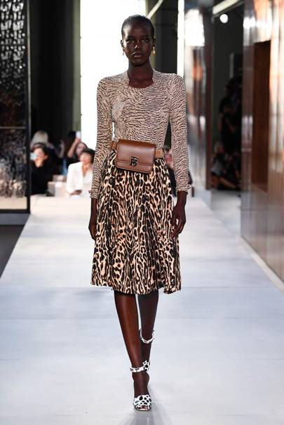 LFW: Riccardo Tisci Is Building A New Vision For BURBERRY Starting With ...