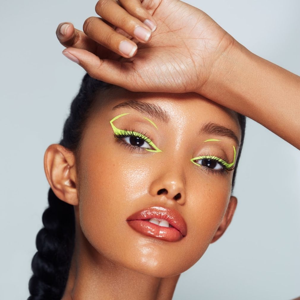 neon-makeup-the-latest-trend-top-celebrities-are-rocking