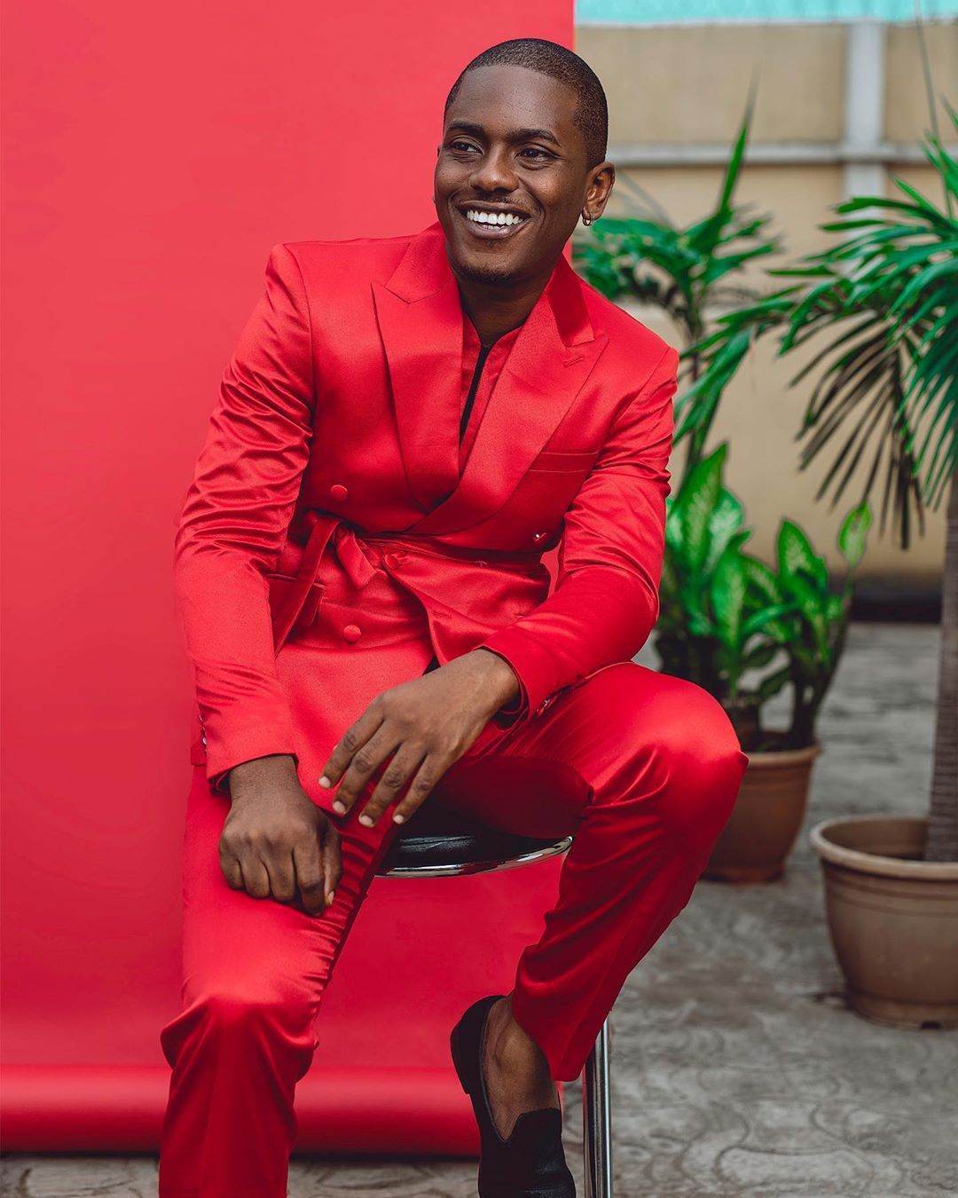Men-style-fashion-red-suit-style-rave