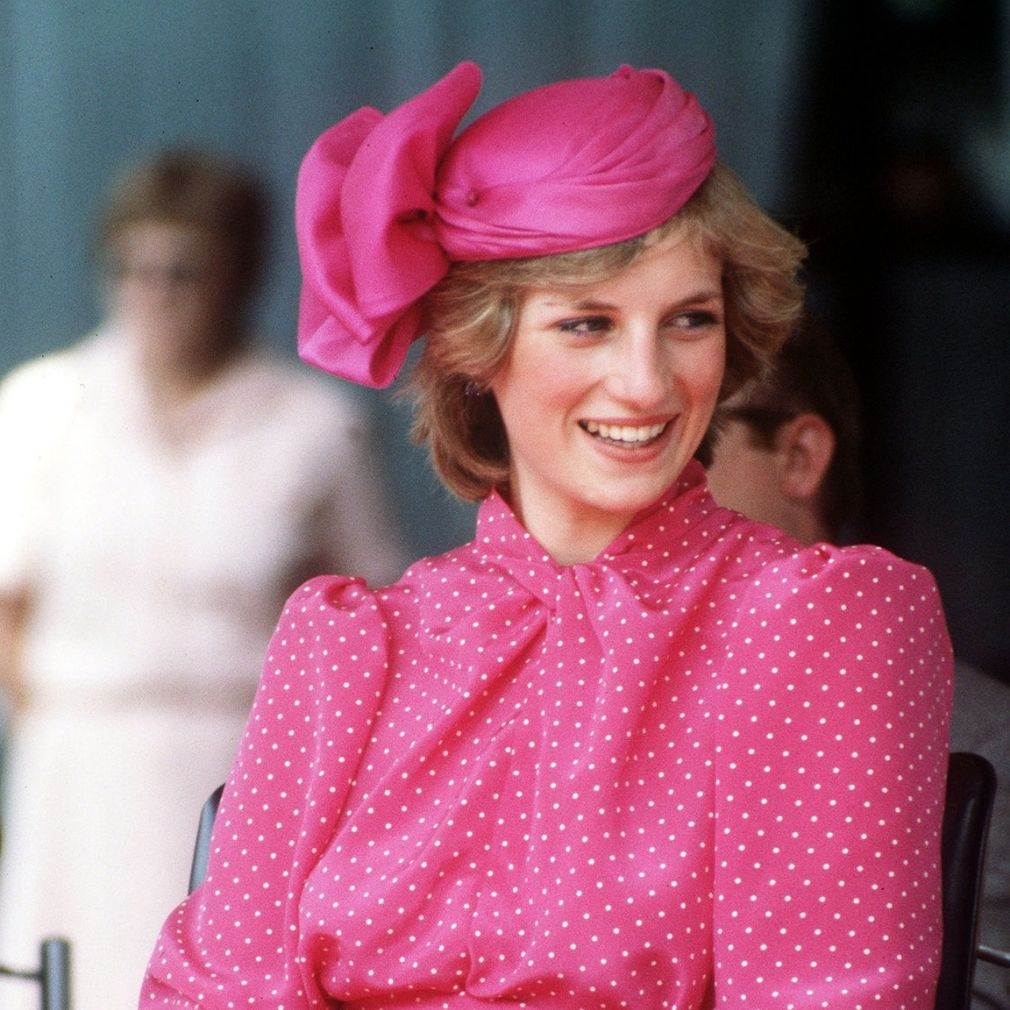 princess-diana-most-iconic-looks-style-rave