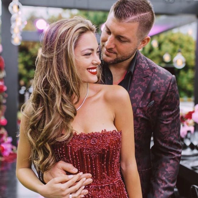 tim-tebow-demi-leigh-nel-peters-wedding-style-rave