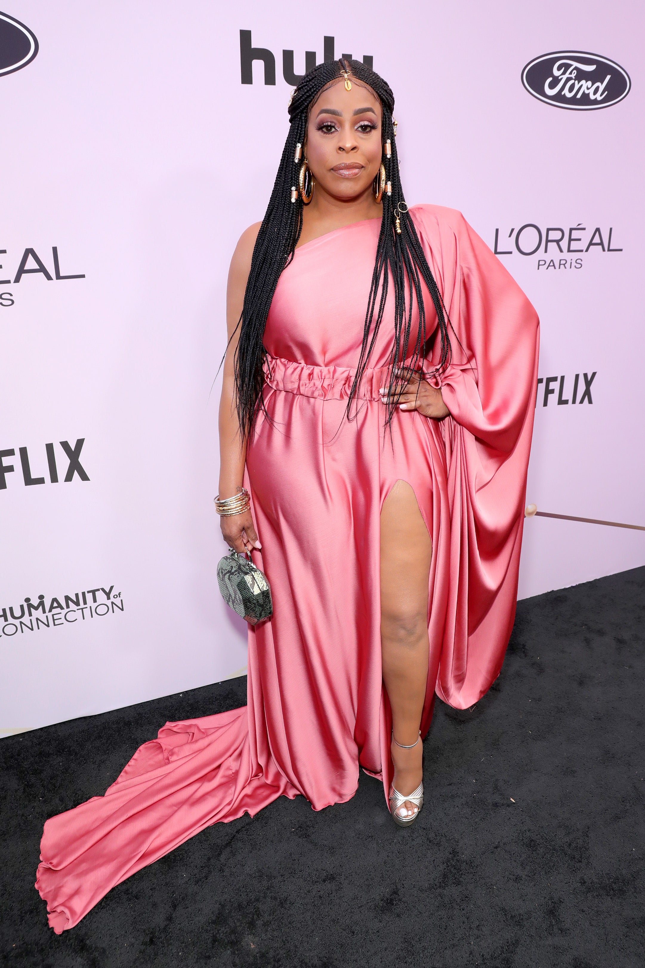 rave-worthy-looks-at-the-2020-essence-black-women-in-hollywood-awards