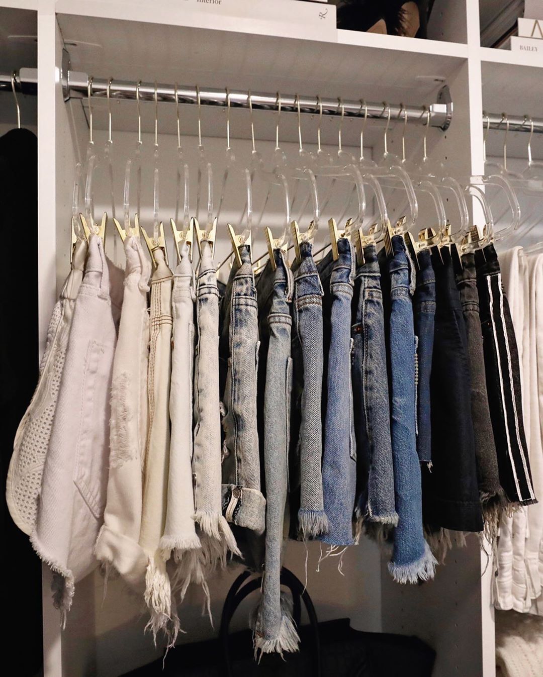 How to organise your closet