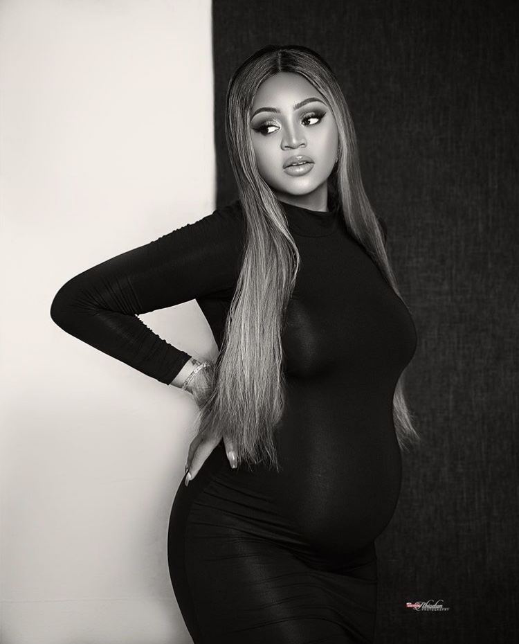 regina-daniels-and-husabnd-ned-nwoko-baby-pregnancy-photos