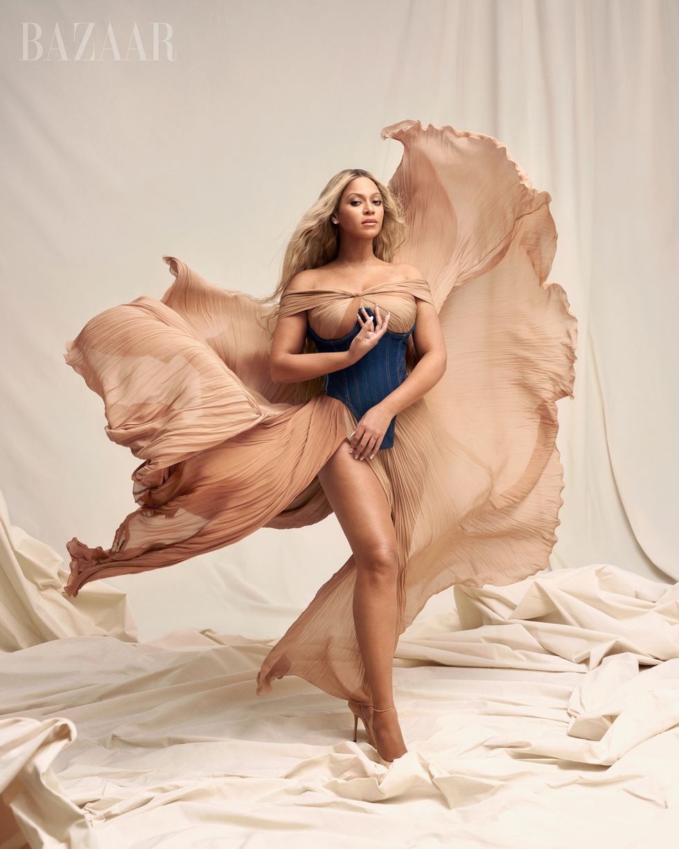 beyoncé-harpers-bazaar-magazine-2021-september-icon-issue-interview-style-rave