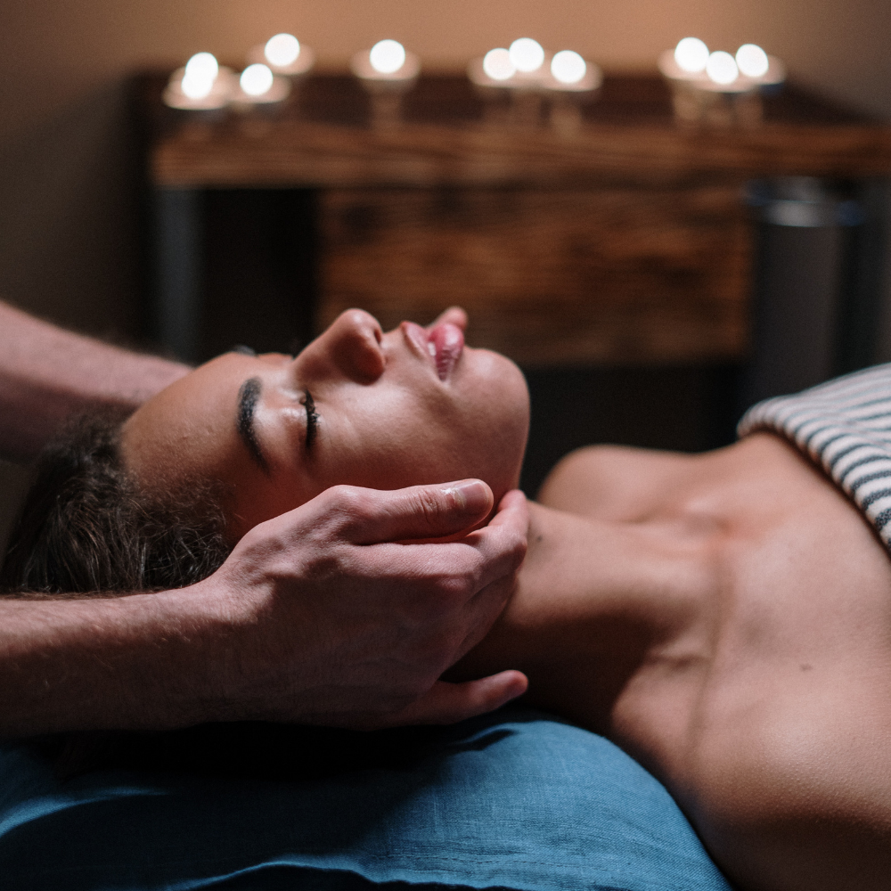 why-ayurvedic-massage-should-be-on-your-post-lockdown-bucket-list