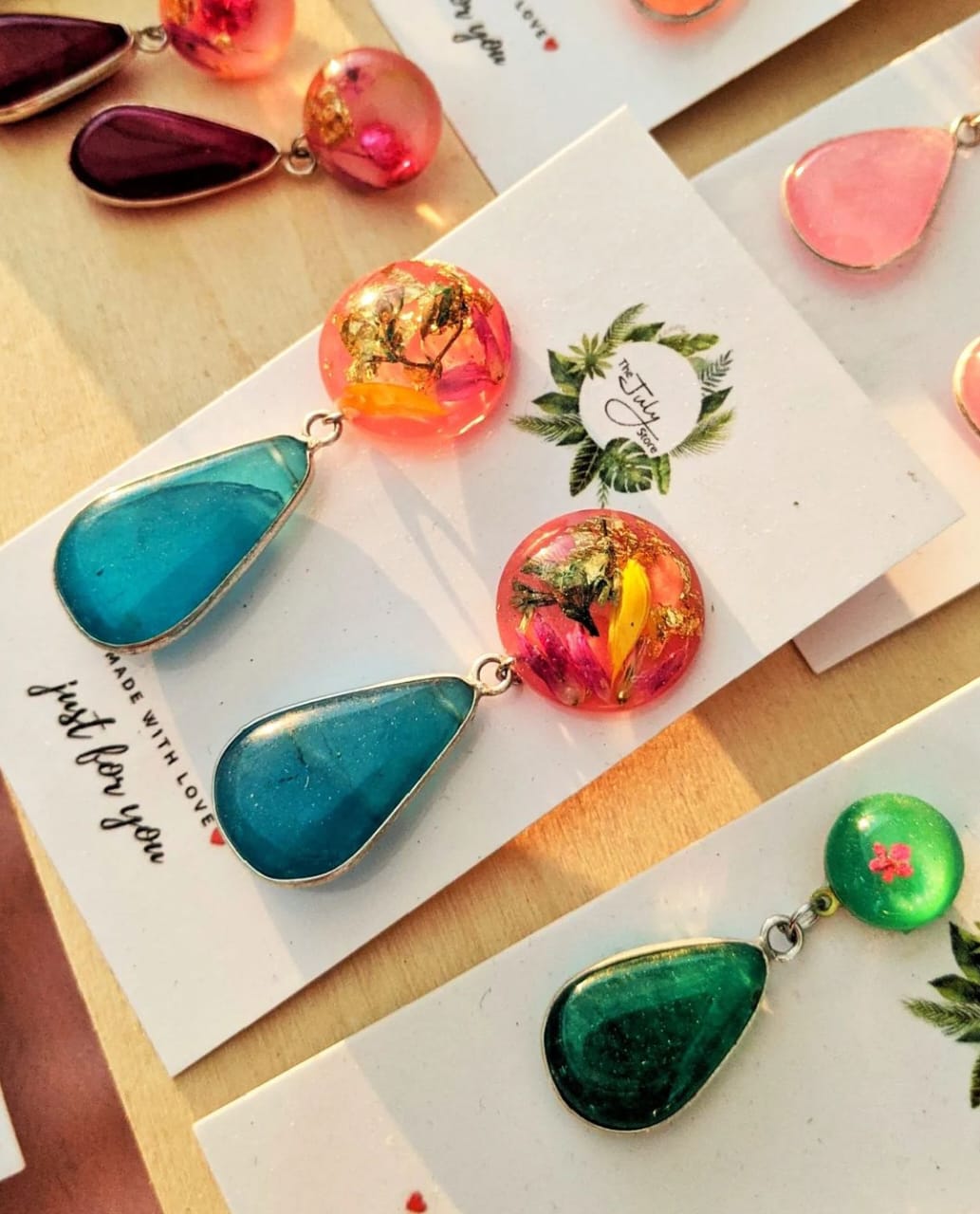 Resin jewelry