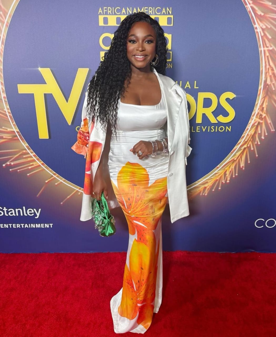 Naturi Naughton celebrity-fashion-outfits-to-replicate