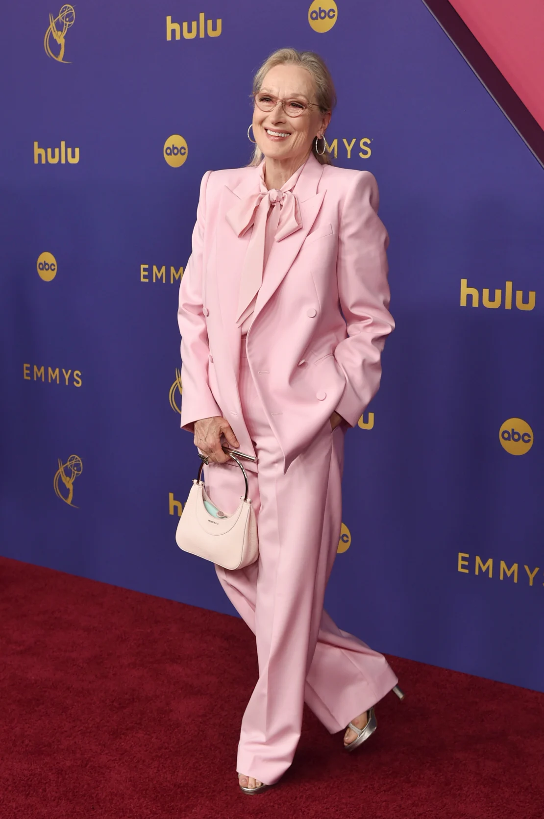 emmy-awards-2024-fashion-style-rave