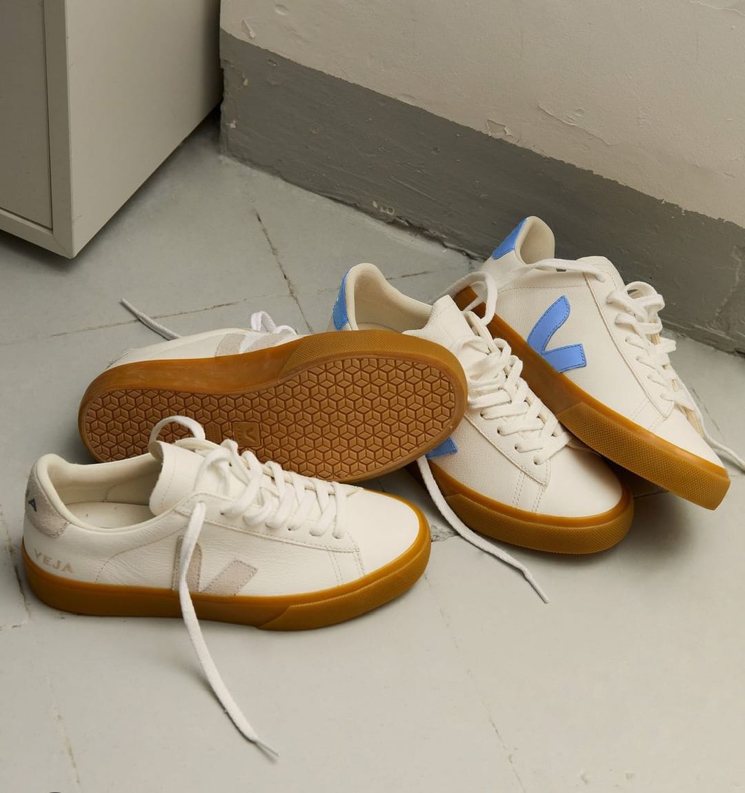 Veja Volley women sneakers