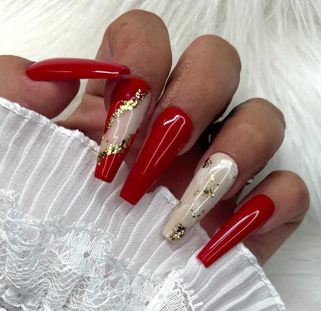 Classic fiery red nails