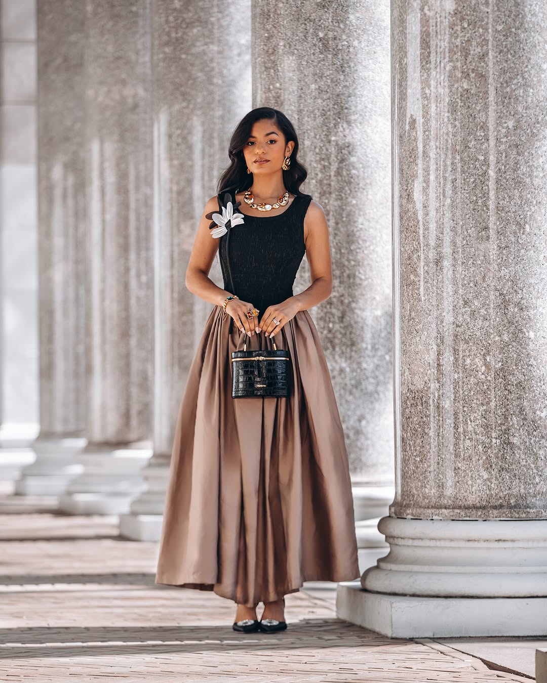 strapless open back dress Sunny Pleated Midi Dress