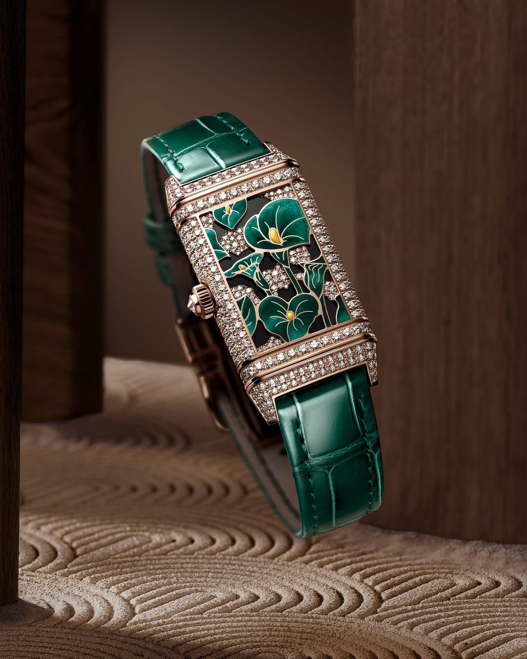 jaeger-lecoultre reverso women